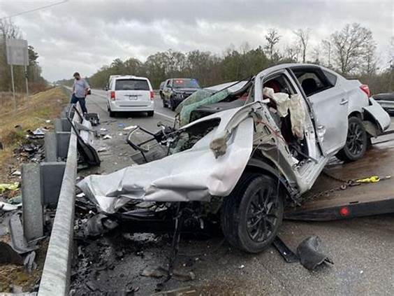I-77 Car Crash Claims Life of Young Boy; Ohio State Highway Patrol Launches Investigation (Photo: Coastal Courier)