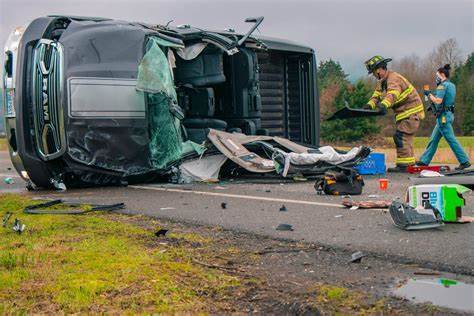 The Pasco car crash did not cause any injuries to the WSDOT crews operating the truck. (Photo: KOMO News)