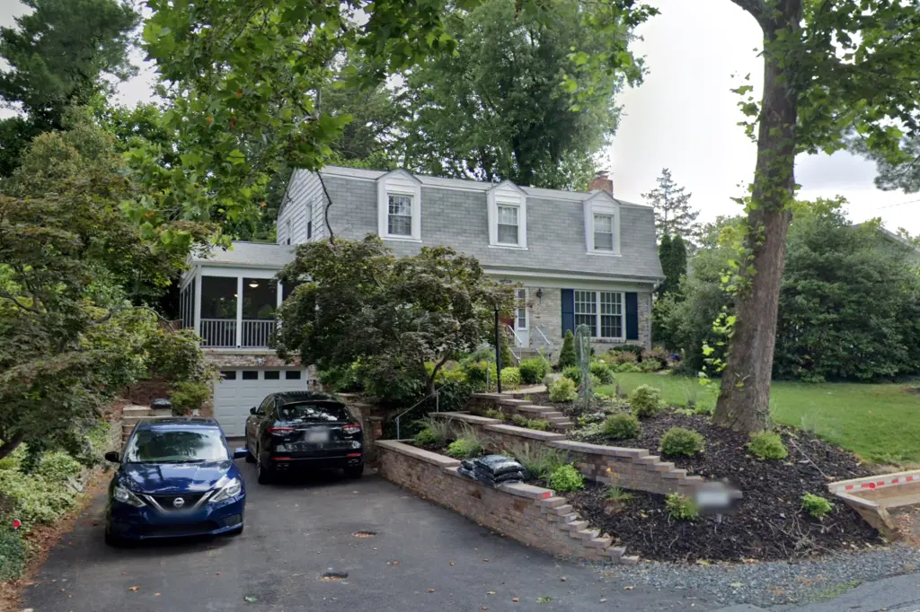The North texas couple found the hidden cameras in the house at 1103 Dale Drive Silver Spring Maryland. (Photo: Google Map)