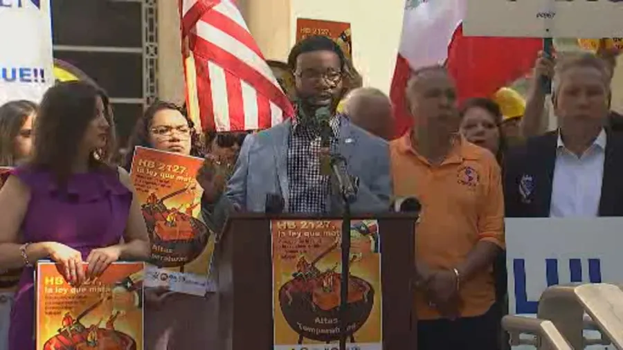 The rally aimed to shed light on the detrimental consequences Texas Law HB-2127 could have on labor and housing protections for workers and families. (Photo: Click2Houston)