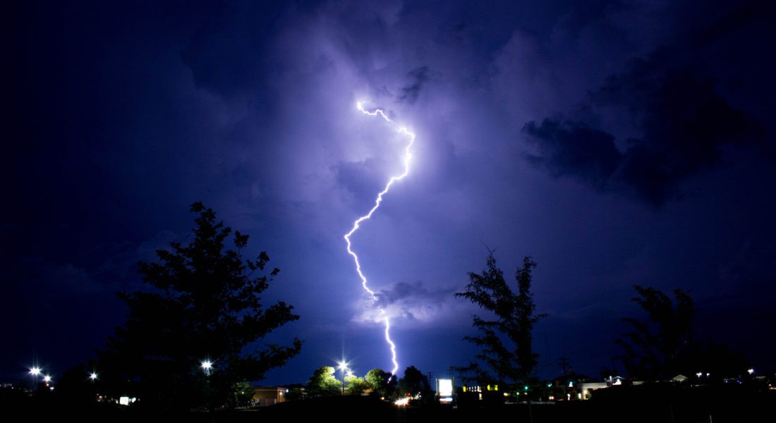 U.S. Severe Thunderstorms Alert: Damaging Winds, Flash Floods, and Heatwaves Sweep Across US (Photo: Web MD Health Services)